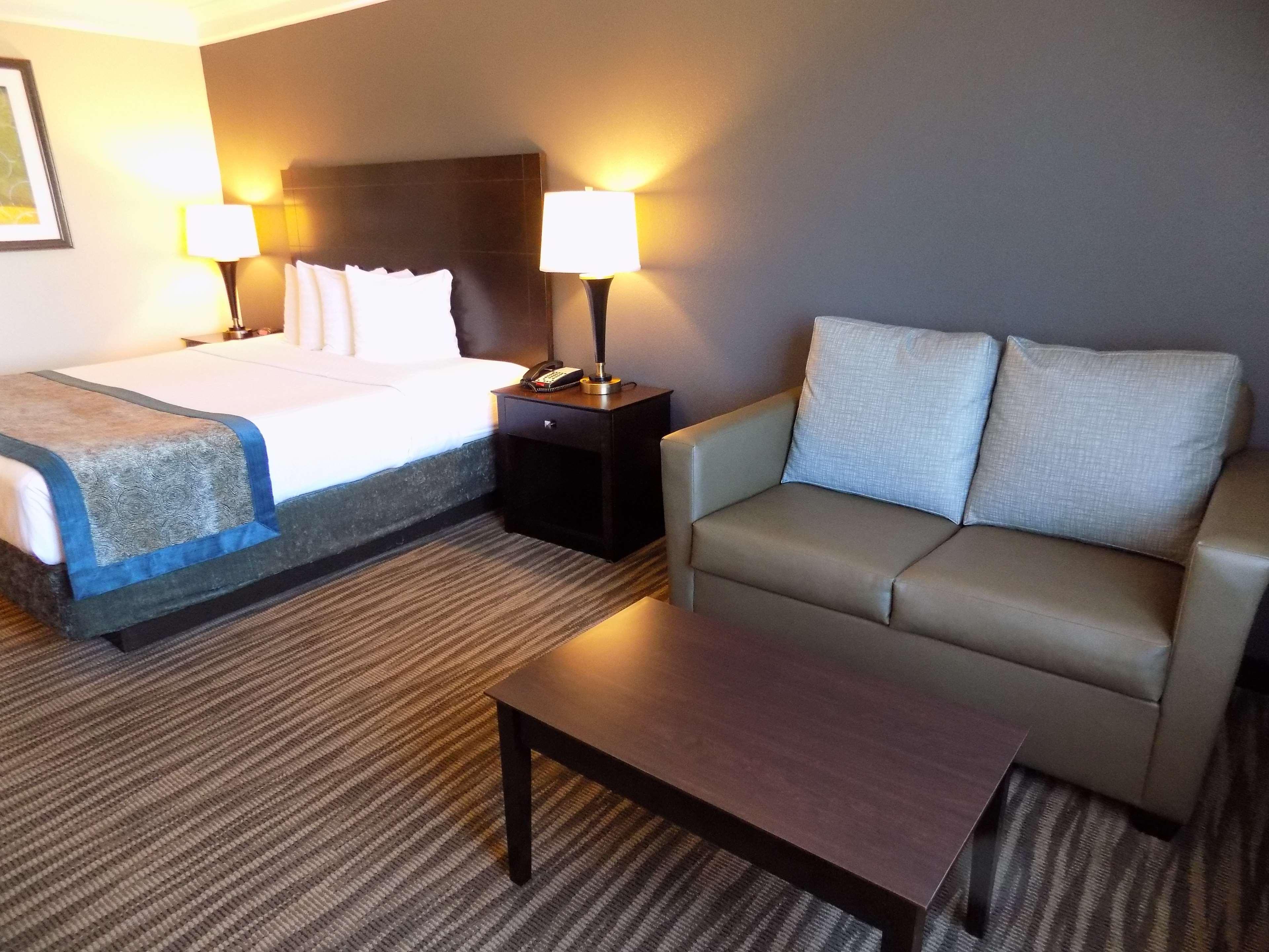 Best Western Augusta West Exterior photo